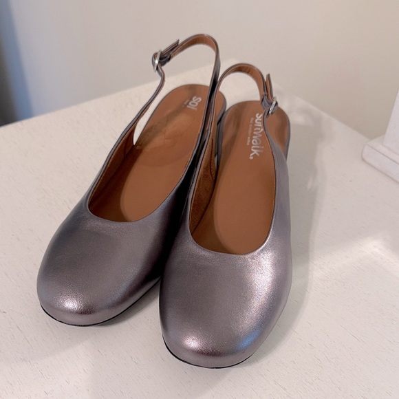 SoftWalk Women’s Largo Leather Slingback Pumps / Metallic Gray / Size 12 / NWOT - Picture 1 of 9